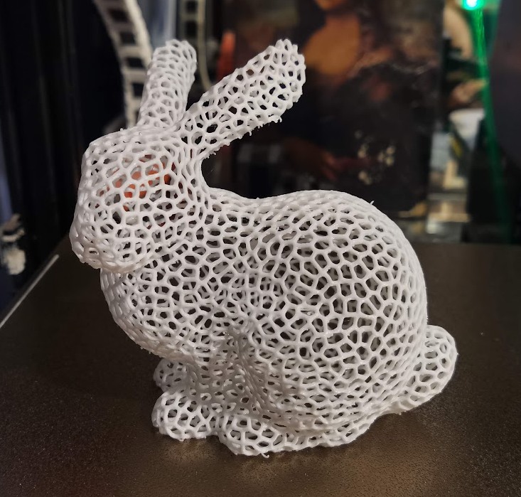 Новогодний кролик Voronoi